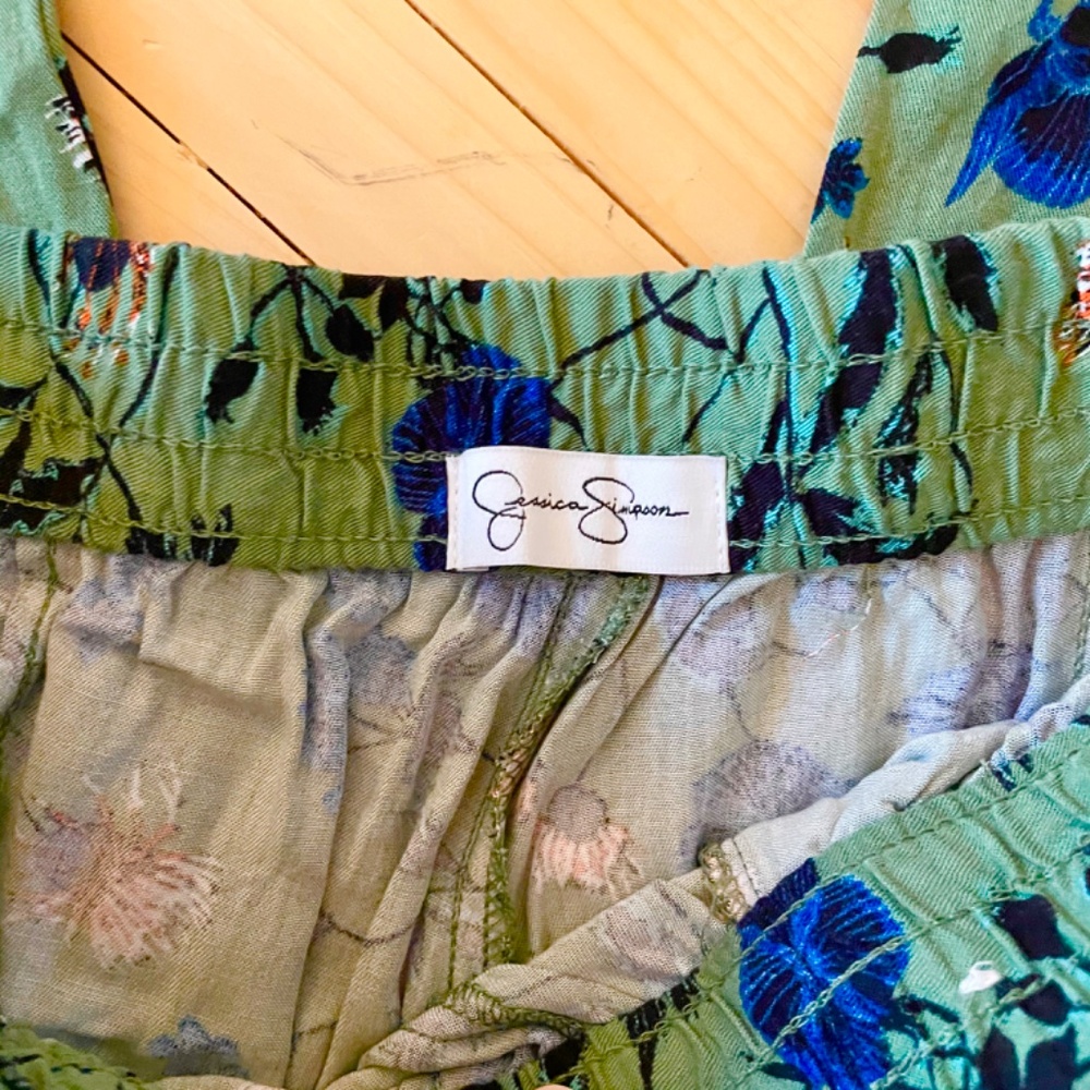 Jessica Simpson Cadie Green Floral Pants - Picture 6 of 9